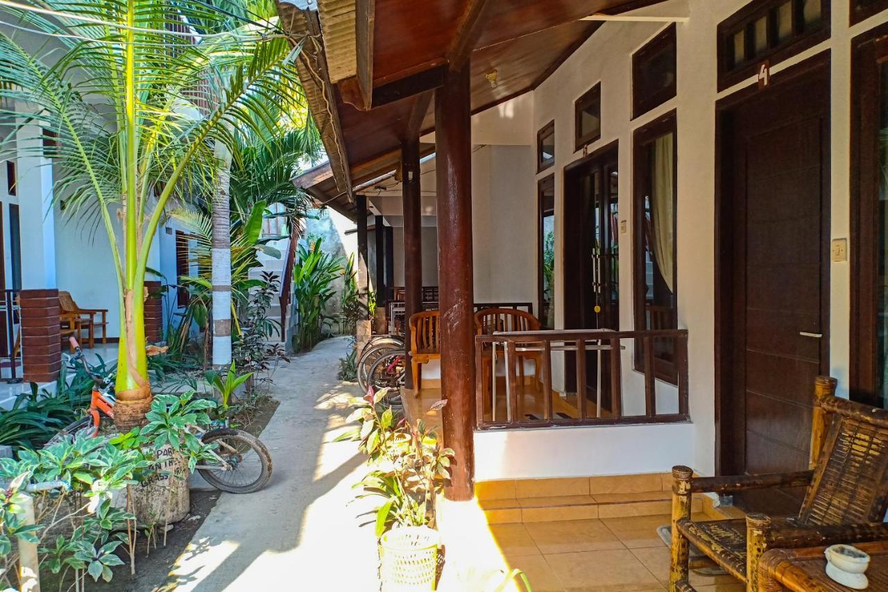 Oyo 1523 Gili Life Homestay Gili Trawangan Exterior photo